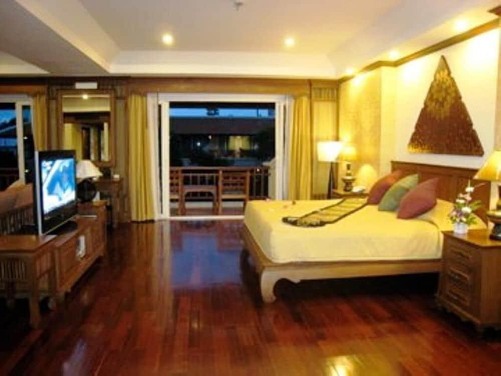 Avalon Beach Resort Pattaya Extérieur photo