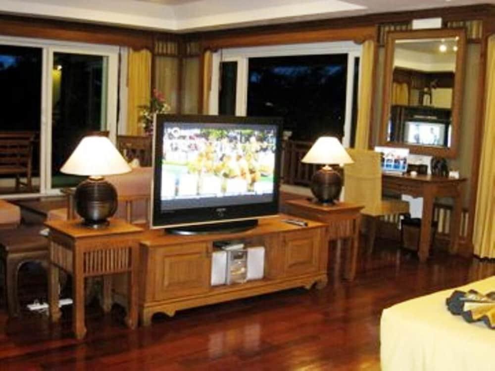 Avalon Beach Resort Pattaya Extérieur photo